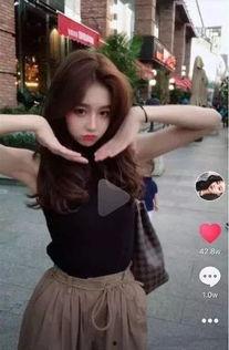 抖音网红黑料 吃瓜是什么意思,吃瓜群众的狂欢与反思